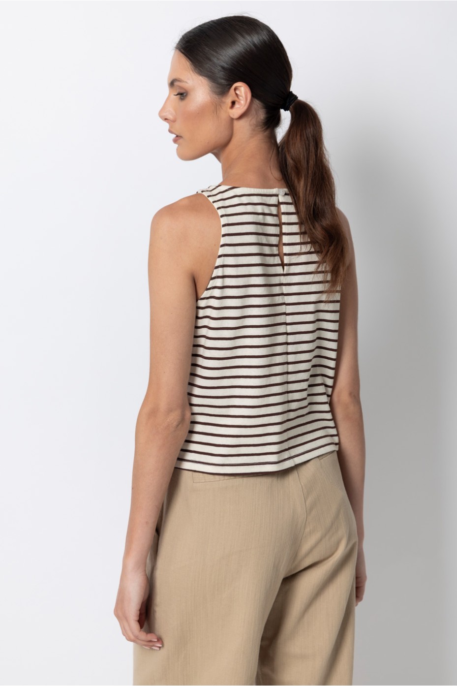 STRIPPED SLEEVELESS BLOUSE