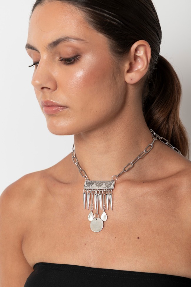 ETHNIC PLATE NECKLACE