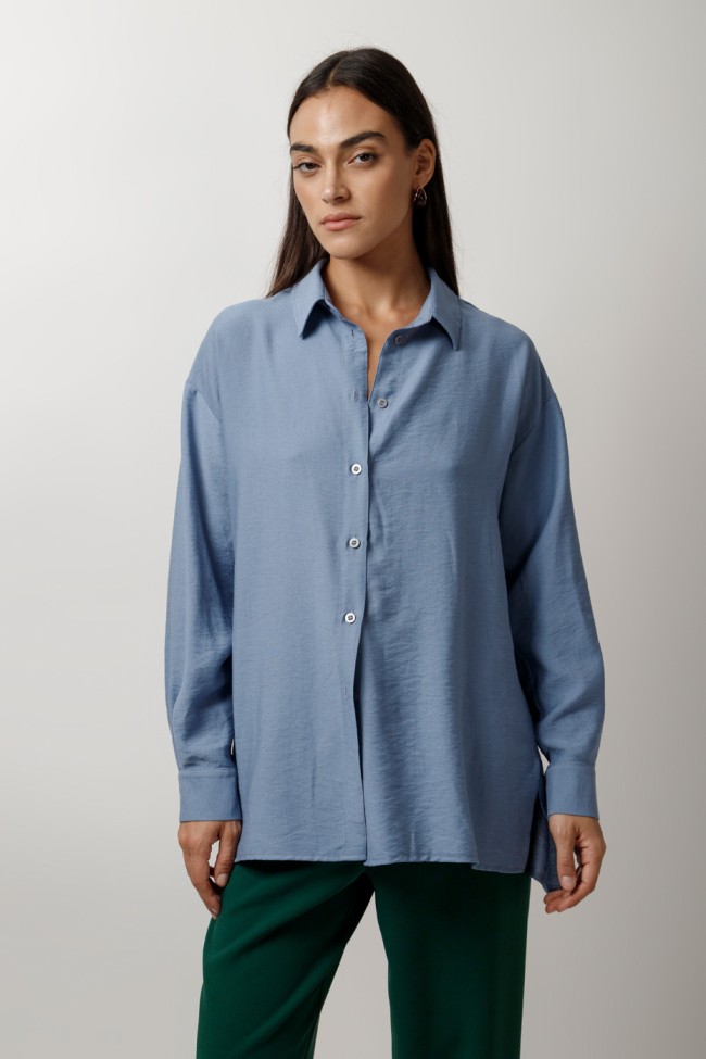 ΠΟΥΚΑΜΙΣΟ OVERSIZED ΜΕ ΠΙΣΩ ΠΙΕΤΑ