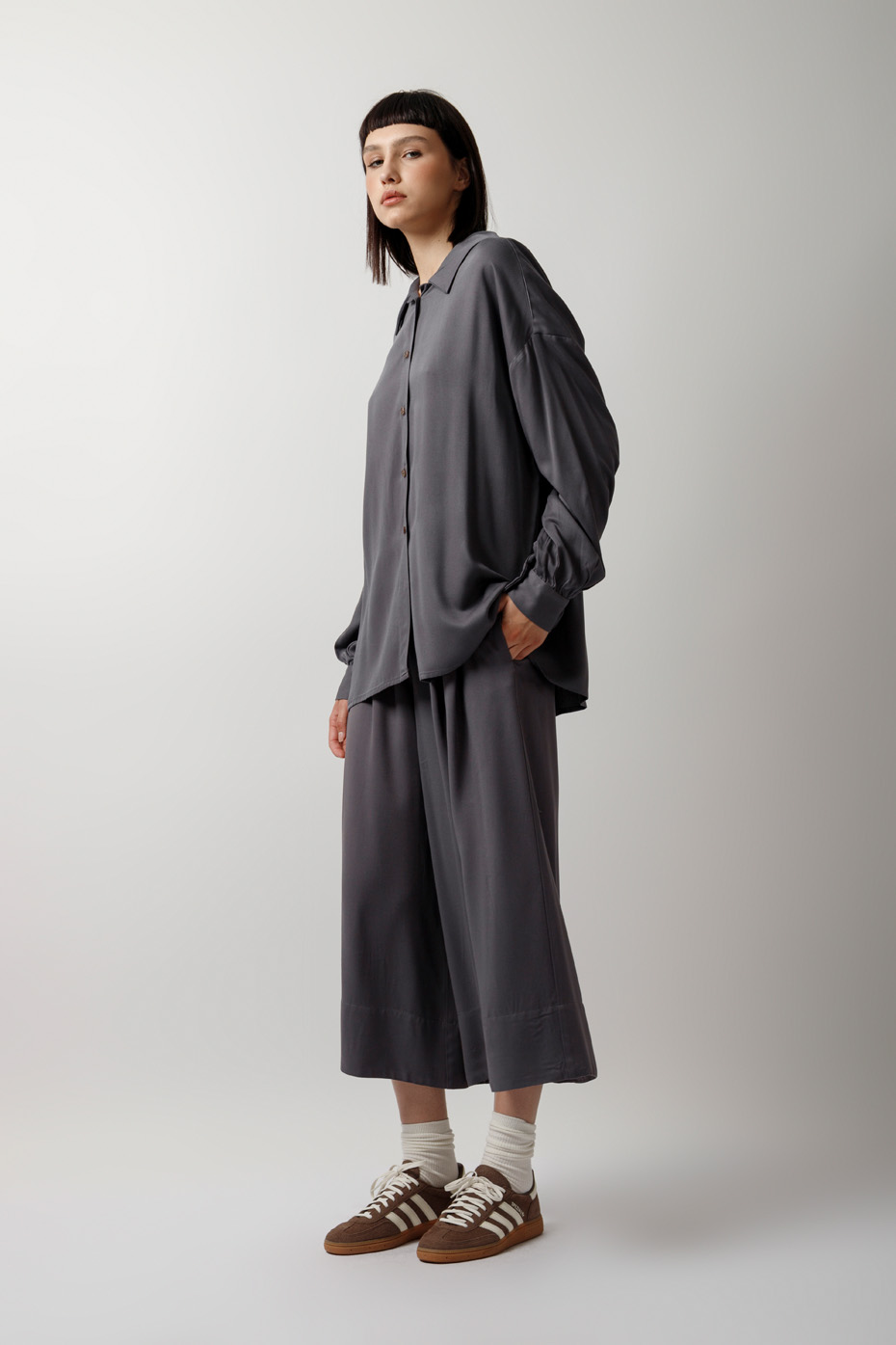 ΠΟΥΚΑΜΙΣΟ ΜΑΚΡΥΜΑΝΙΚΟ OVERSIZED