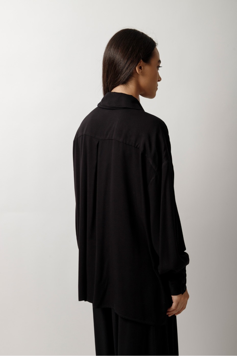 ΠΟΥΚΑΜΙΣΟ ΜΑΚΡΥΜΑΝΙΚΟ OVERSIZED