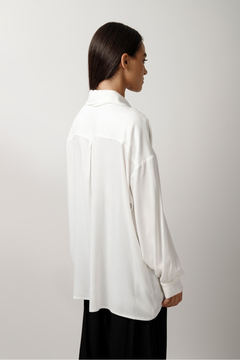 ΠΟΥΚΑΜΙΣΟ ΜΑΚΡΥΜΑΝΙΚΟ OVERSIZED