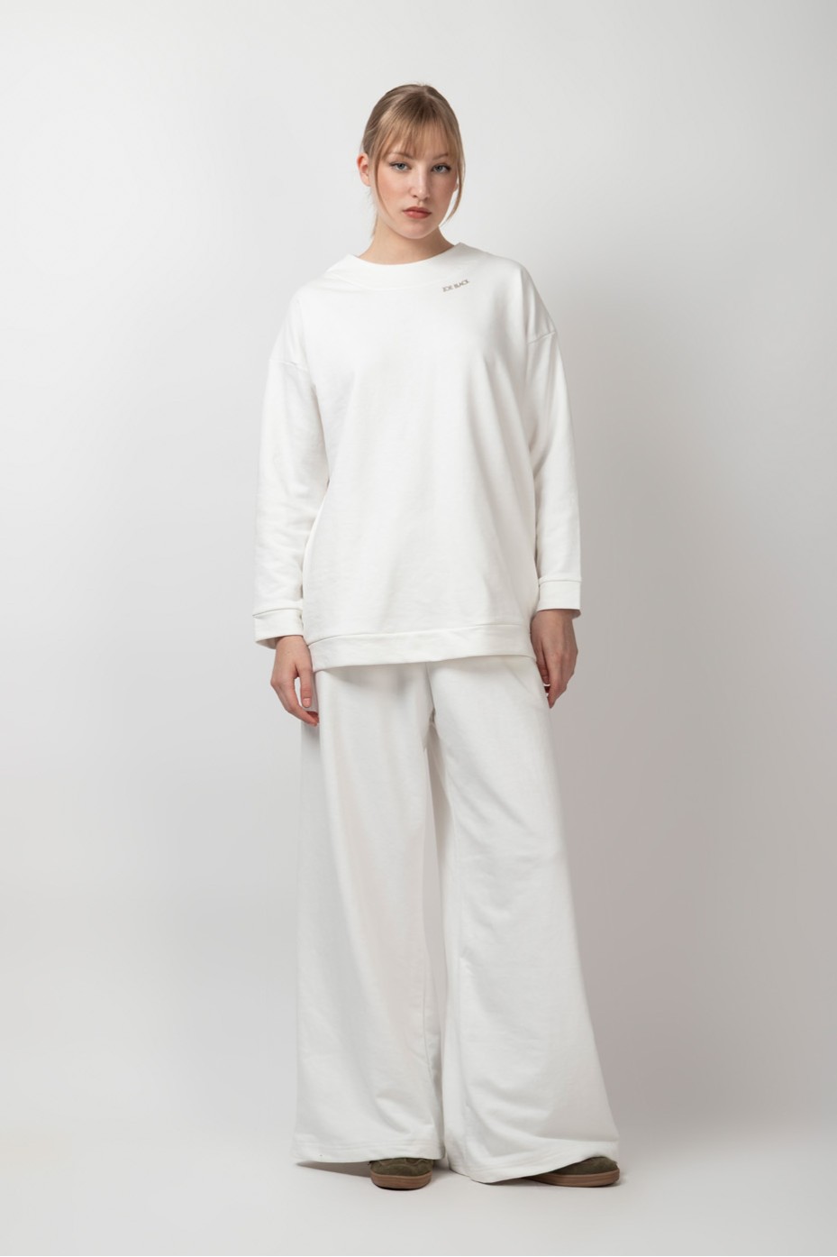 ΜΠΛΟΥΖΑ ΒΑΜΒΑΚΕΡΗ ΜΕ ΚΕΝΤΗΜΑ