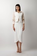 SHORT VEST WITH BUTTONS