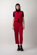 SHORT VEST WITH BUTTONS