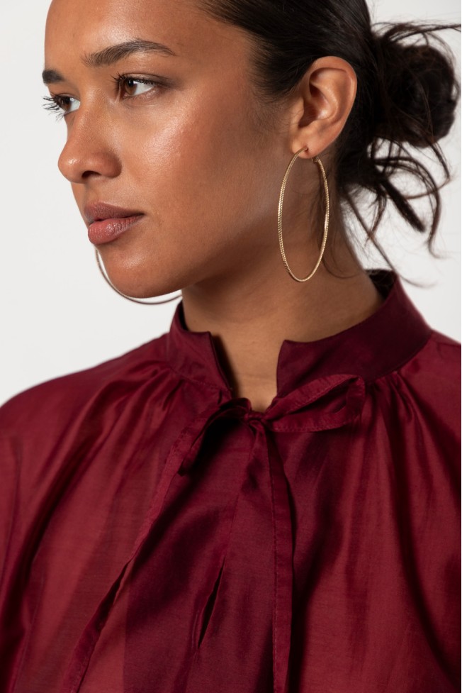 SEE-THROUGH V-NECK BLOUSE