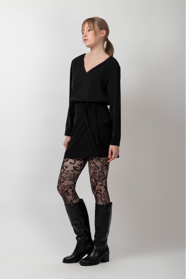 LONG SLEEVE V CREPE BLOUSE