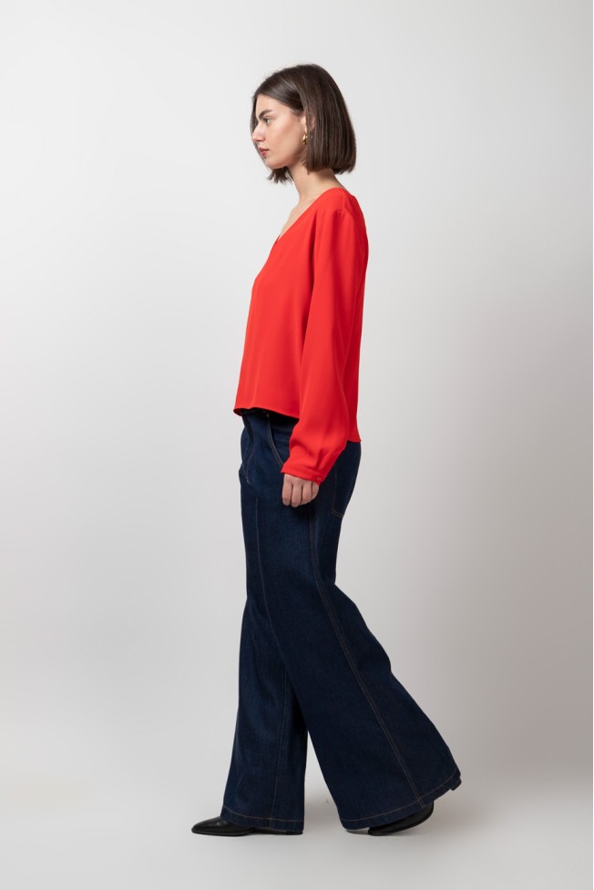 LONG SLEEVE V CREPE BLOUSE