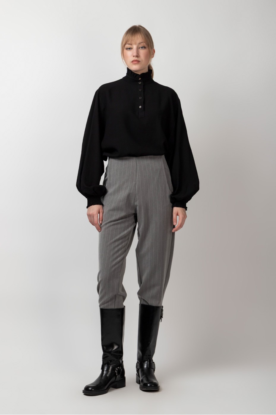 ΜΠΛΟΥΖΑ ΜΕ ΛΟΥΠΕΤΟ ΚΑΙ ΚΟΥΜΠΙΑ