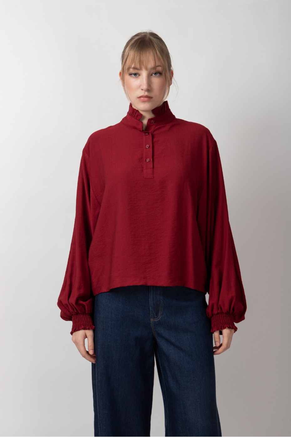 ΜΠΛΟΥΖΑ ΜΕ ΛΟΥΠΕΤΟ ΚΑΙ ΚΟΥΜΠΙΑ