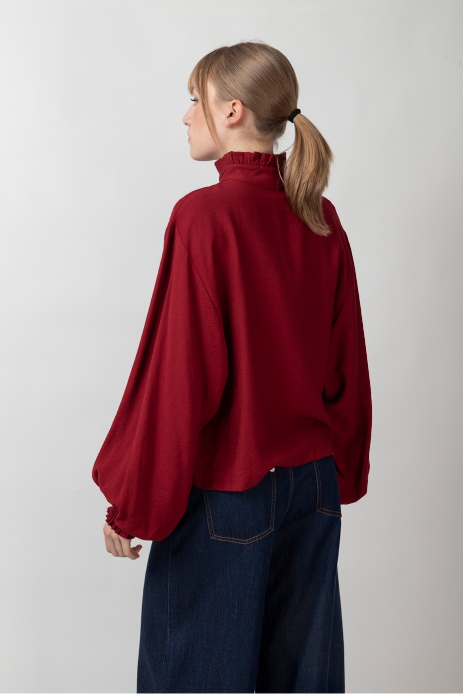 ΜΠΛΟΥΖΑ ΜΕ ΛΟΥΠΕΤΟ ΚΑΙ ΚΟΥΜΠΙΑ