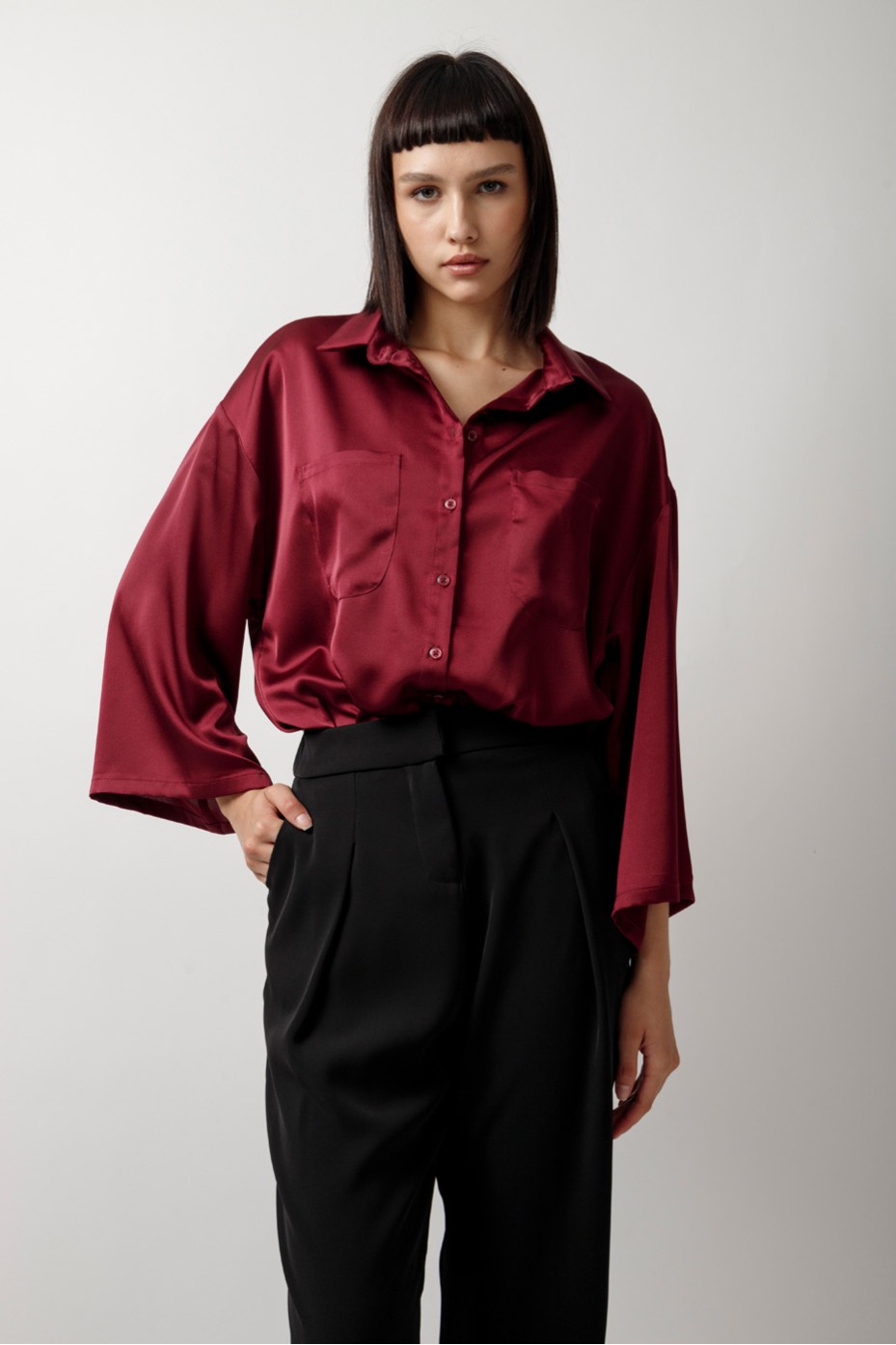CROP PANTS WITH PLEATS