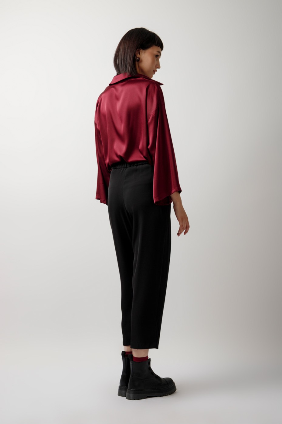 CROP PANTS WITH PLEATS