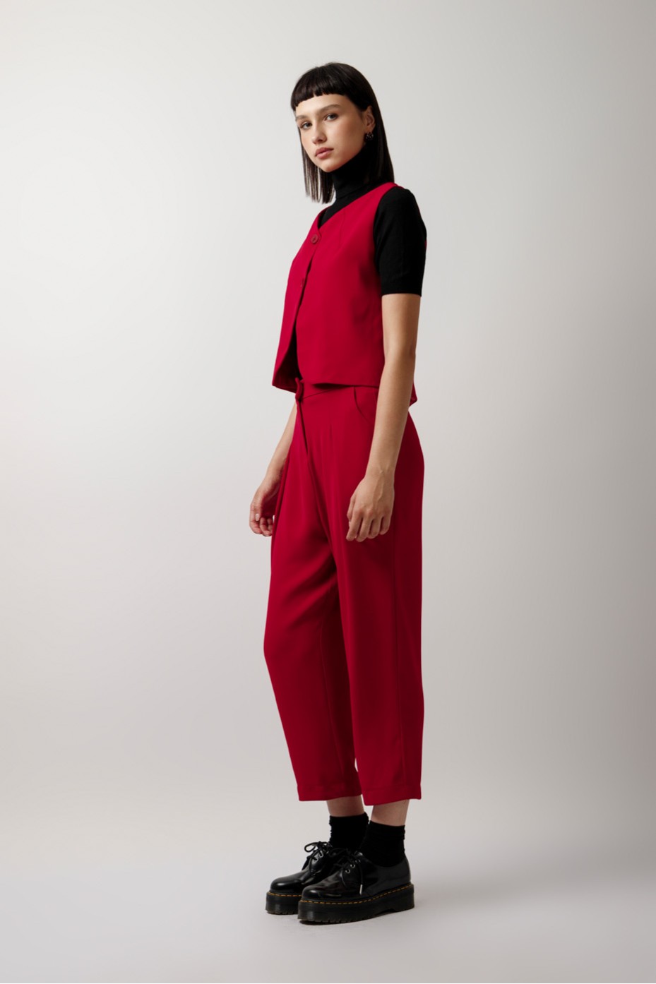 CROP PANTS WITH PLEATS