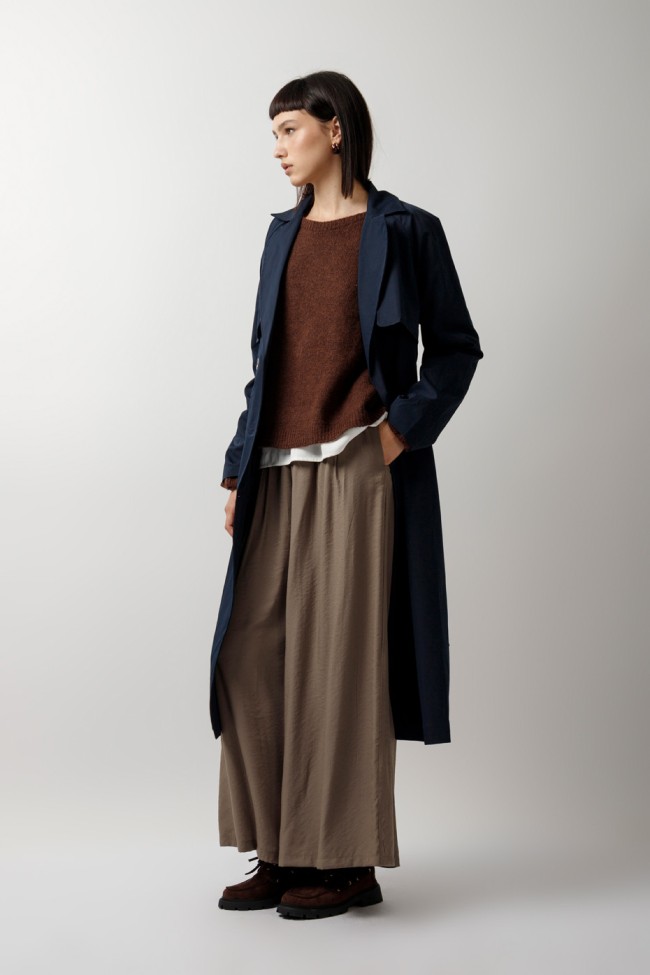 PANTS WITH PLEATS