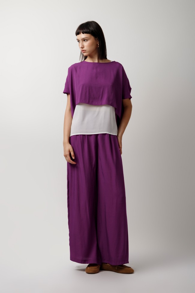 PANTS WITH PLEATS