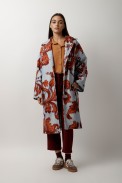 PRINTED OUTERWEAR WITH COLLAR