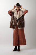 LEATHER VEST WITH FUR LINING