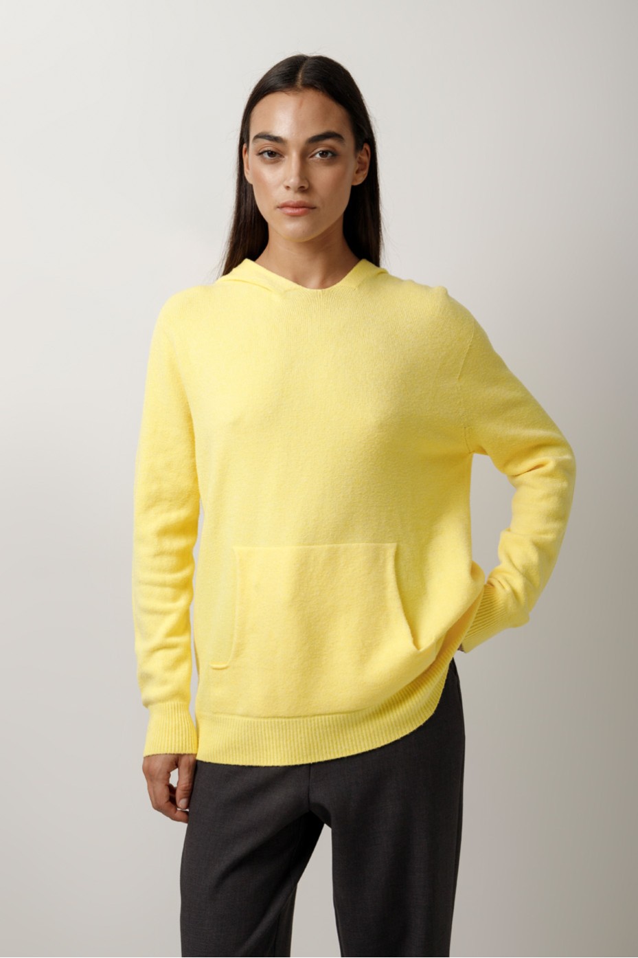 KNITTED HOODED SWEATSHIRT