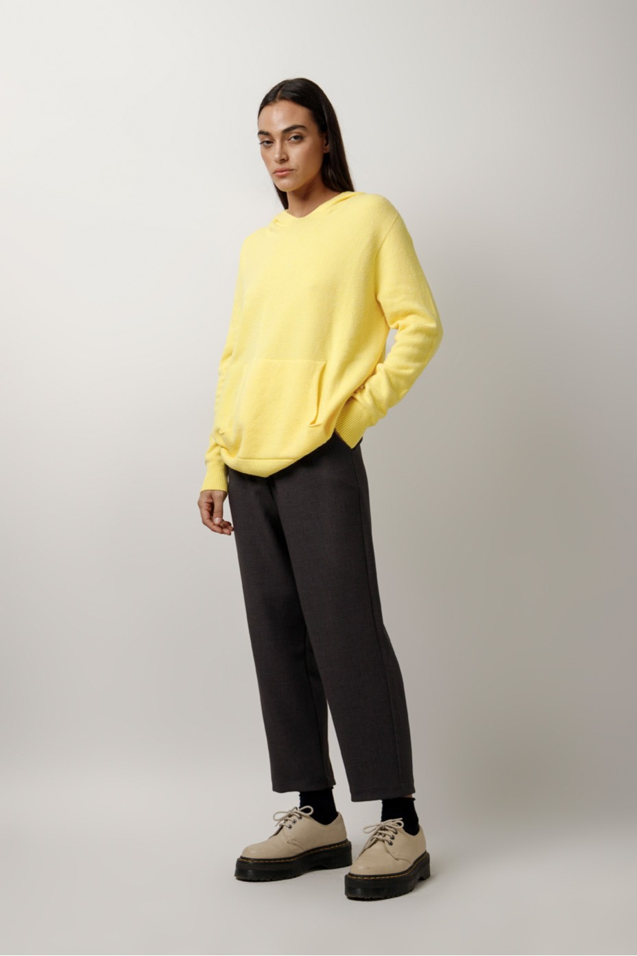 KNITTED HOODED SWEATSHIRT