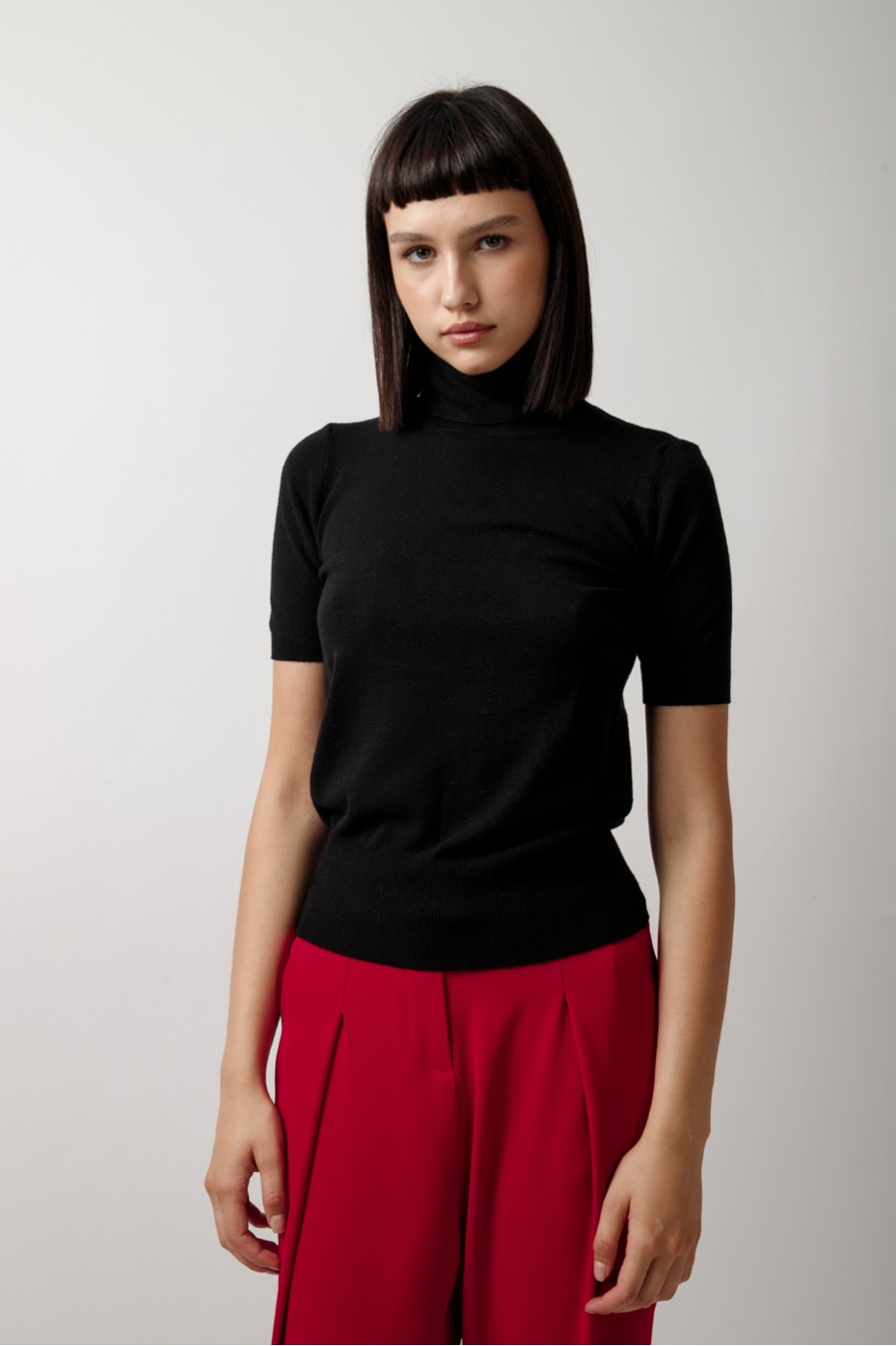 KNITTED BLOUSE WITH HALTER