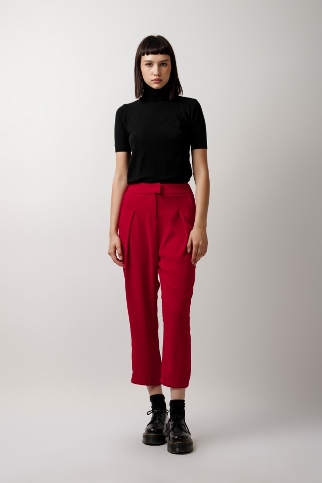KNITTED BLOUSE WITH HALTER