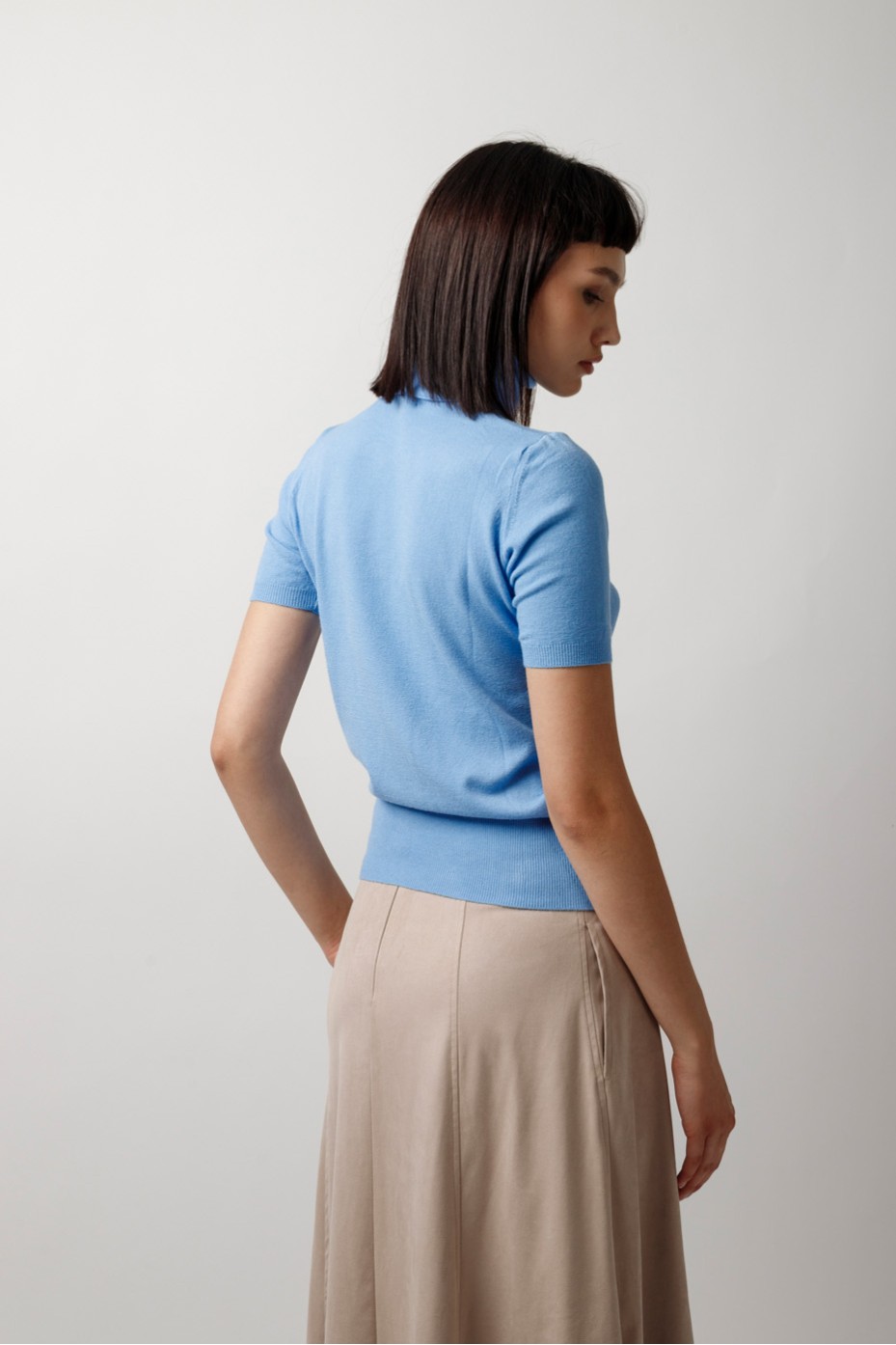 KNITTED BLOUSE WITH HALTER