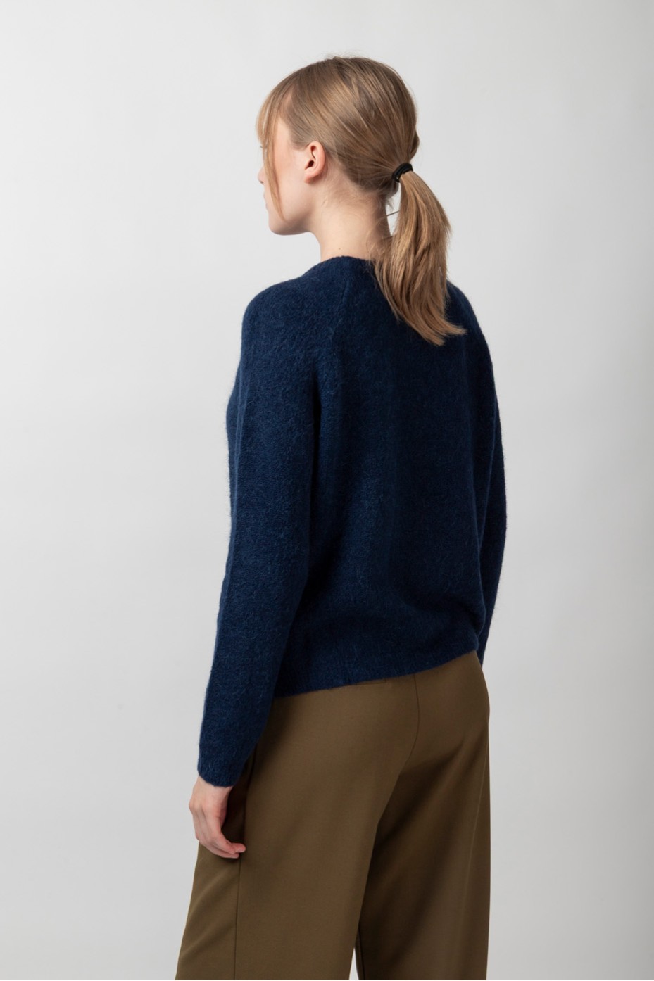 ΜΠΛΟΥΖΑ ΠΛΕΚΤΗ ΜΕ ΡΙΠ ΛΕΠΤΟΜΕΡΕΙΕΣ