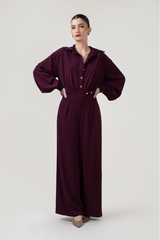 JUMPSUIT WITH COLLAR AND BUTTONS