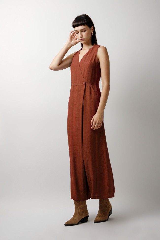 SLEEVELESS JUMPSUIT