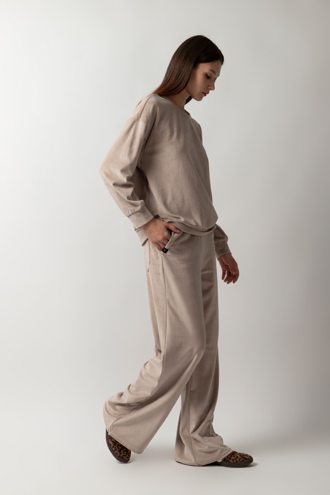 ΦΟΡΜΑ ΣΕΤ ΒΕΛΟΥΤΕ