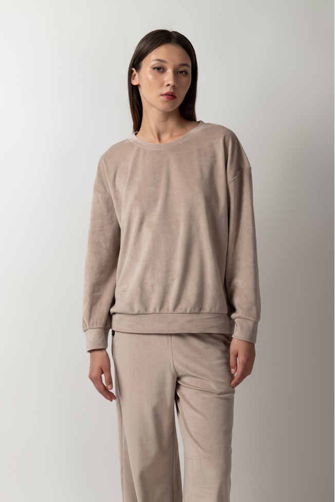 SWEATSHIRT AND JOGGERS SET