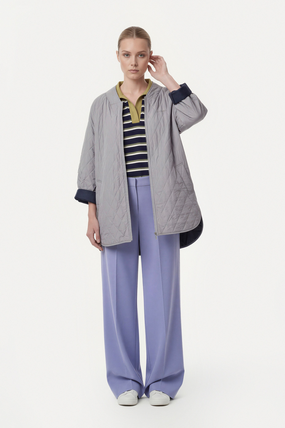 ΠΑΝΩΦΟΡΙ OVERSIZED ΚΑΠΙΤΟΝΕ ΜΕ ΣΚΙΣΙΜΑΤΑ