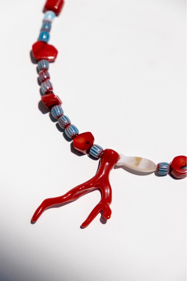 NECKLACE WITH GLASS STONES AND IVORY FISH