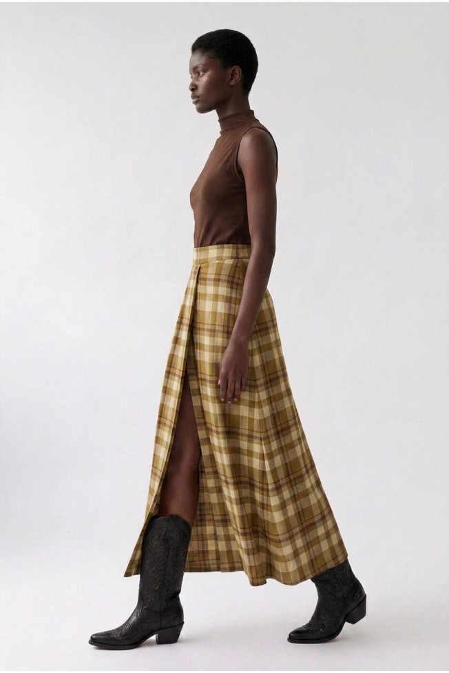 PLAID SKIRT WITH SLIT