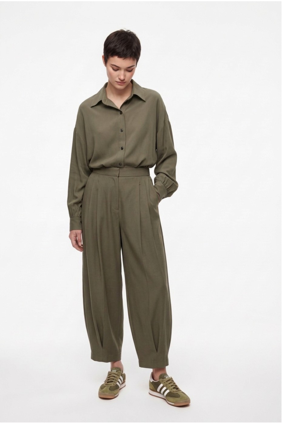 ΠΟΥΚΑΜΙΣΟ ΜΑΚΡΥΜΑΝΙΚΟ OVERSIZED