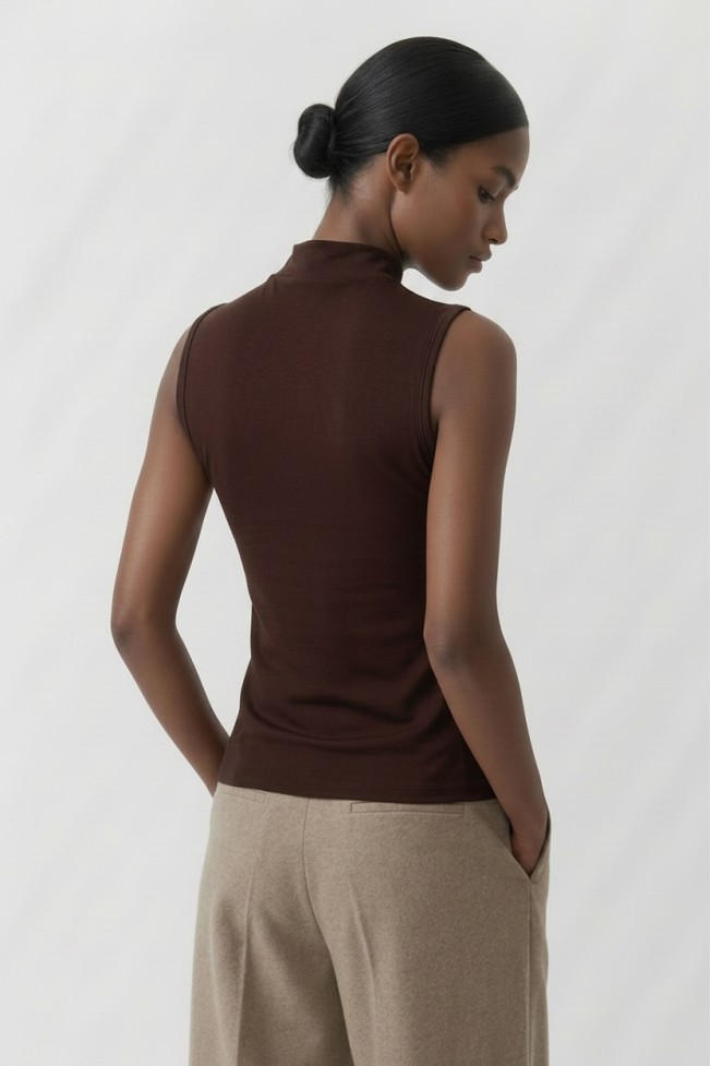 SLEEVELESS BLOUSE WITH LOOP