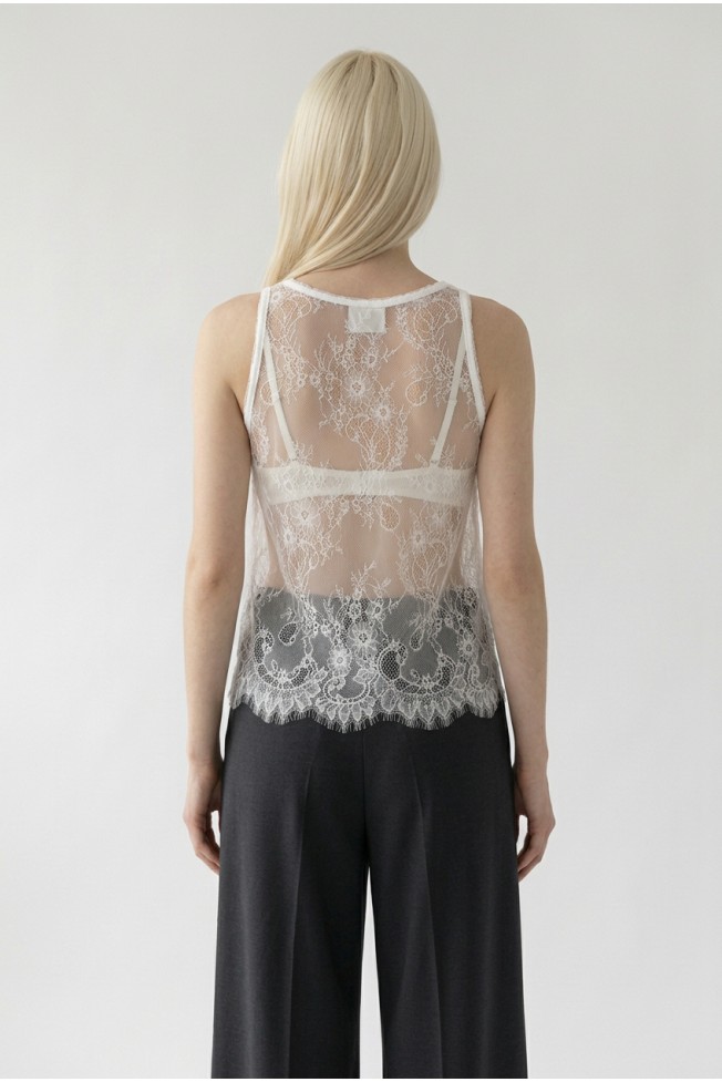 SLEEVELESS LACE BLOUSE