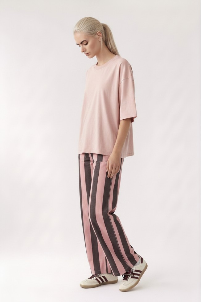 SWEATSHIRT WITH THREE-SLEEVED SLEEVES