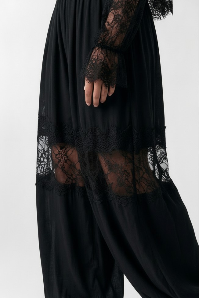 SALVARI PANTS WITH LACE DESIGN