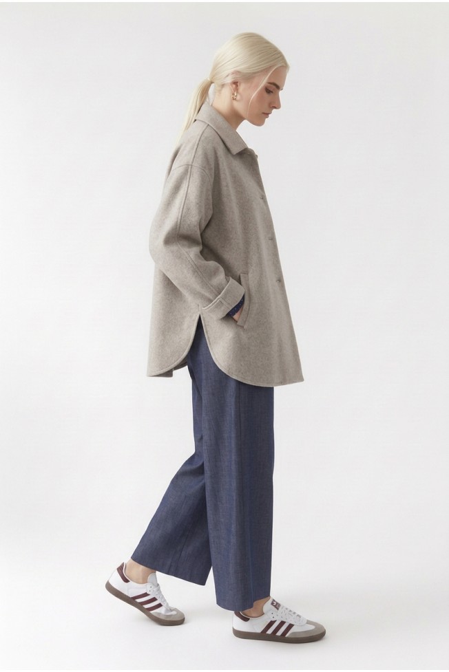 COAT WITH SIDE OPENINGS