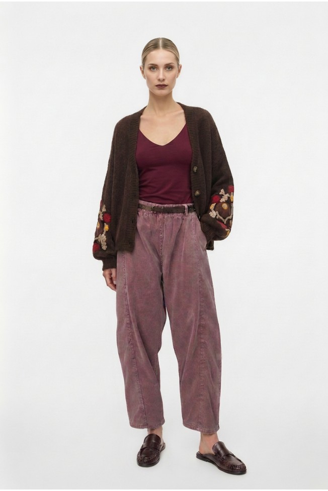 ΠΛΕΚΤΗ ΖΑΚΕΤΑ ΜΕ ΚΕΝΤΗΜΑ ΣΤΑ ΜΑΝΙΚΙΑ